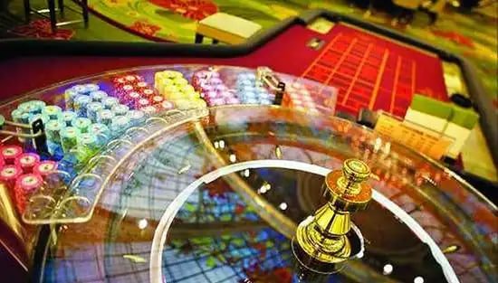 Koleksi slot di 888vipbet login menampilkan Aviator, Sweet Bonanza, Gates of Olympus dan permainan lainnya